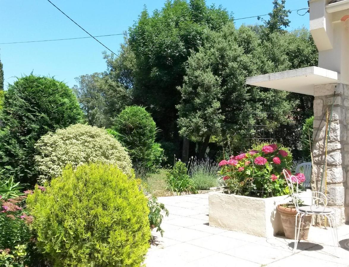 Hotel La Louvetiere Roquefort-les-Pins Zewnętrze zdjęcie